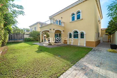 3 Bed Large Villa | Central Location | July 2026