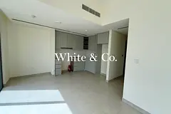 Steps to Pool | Central Park | 4 Bedrooms