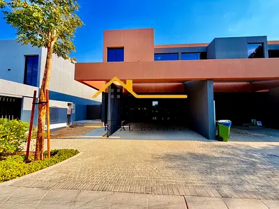 Spacious 3 Bedroom Corner Townhouse | Al Robinia Masaar | Family Community