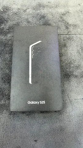 Samsung Galaxy S25 Simple 512 GB Brand new