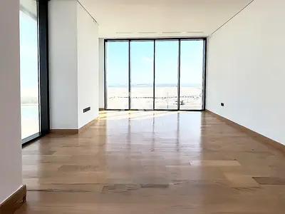 Sea View | High Floor with Balcony | 3BR+Maid