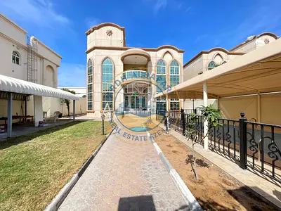 Luxury Double Store 4MasterBedroom+Maderoom Villa+Pool And 🅿️-Call Now