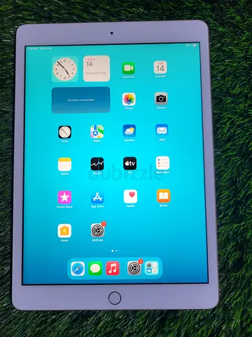 ipad 7th generation 32GB 
Delivery available
