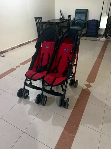 Twin stroller