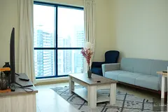 LAKE VIEW | VACANT | READY TO MOVE-IN