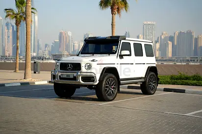Amazing Car - 4X4 - V8 Biturbo
