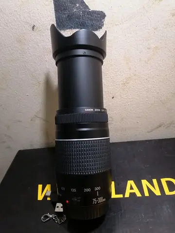 Canon 75-300mm lene good conditions no issue everything ok