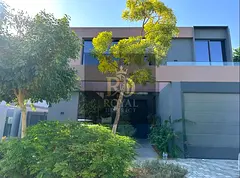 SUPER DISTRESS DEAL LUXURY CORNER TOWNHOUSE | SINGLE ROW | 4-BR+MAID | SUPER PRIME LOCATION