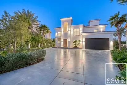 Smart home | Spacious Bedroom | Lake View