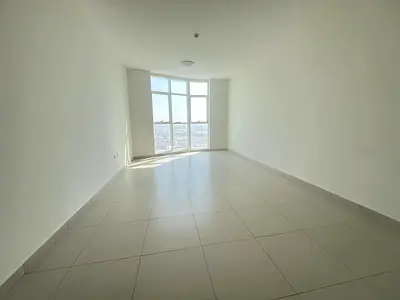 باركينج مجانا|اطلالةبانورامية|غرف ماستر|خزائن بالحائط|قريب من مستشفي ارويانا|علي مخرج دبي