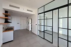 Well maintained | Prime Location | Modern Unit