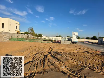 .قطعة أرض فيلا سكنية على زاوية كبيرة للبيع في الهليو 2، عجمان – 3939 قدم مربع | تصريح مبنى أرضي + طابقين