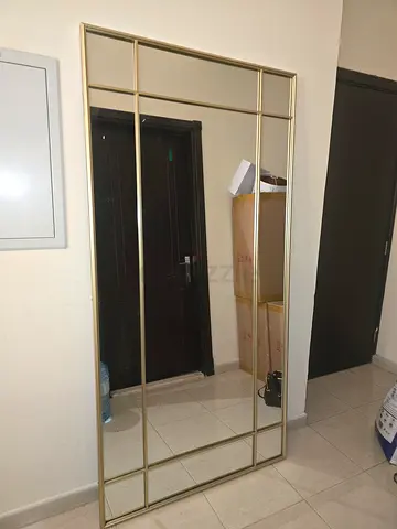 Gabrielle Leaner Mirror,