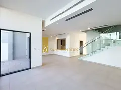 3BR | HUGE LAYOUT VILLA | READY TO MOVE IN
