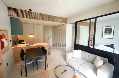 Furnished 1 BHK | Well Maintained | Huge Balcony