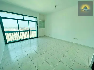 Lavish Nice View 2 Bedroom Hall Apartment With Laundry Room 2 Balconies Wadrobes At TCA