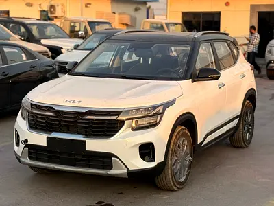 2025 KIA SELTOS 照片 2