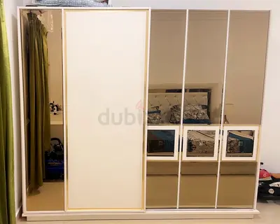 Furniture bedroom set