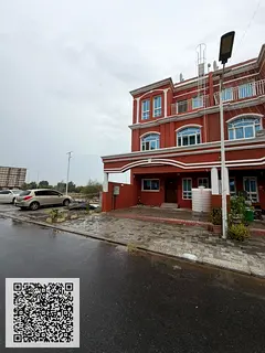 luxury town house with open backyard 4 master bedrooms huge kitchen with storeroom
