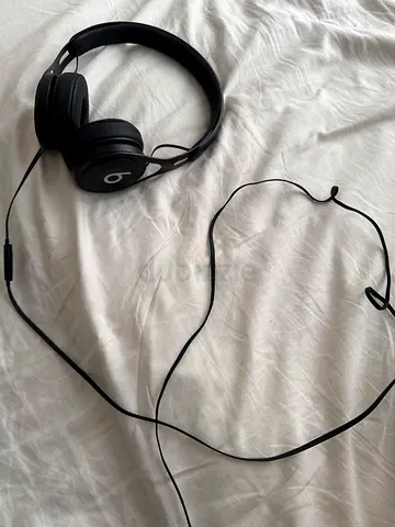 beats solo ep wired black