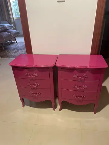 Marina Home Set of 2 pink vintage-style bedside nightstands