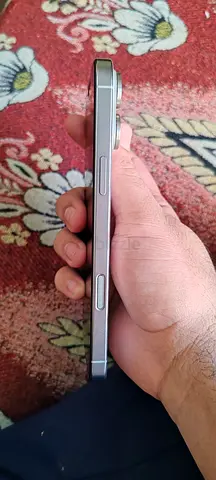 Apple iPhone (flat-edge) - Good working condition