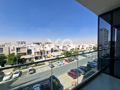 Vacant | Townhouse View | 12 Cheque Option