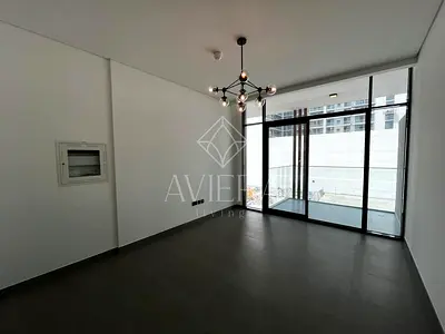 Ready to Move | 4 to 6 Cheques | Cozy Studio