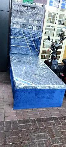 Single Blue Velvet Bed Frame with Headboard (Good Condition)