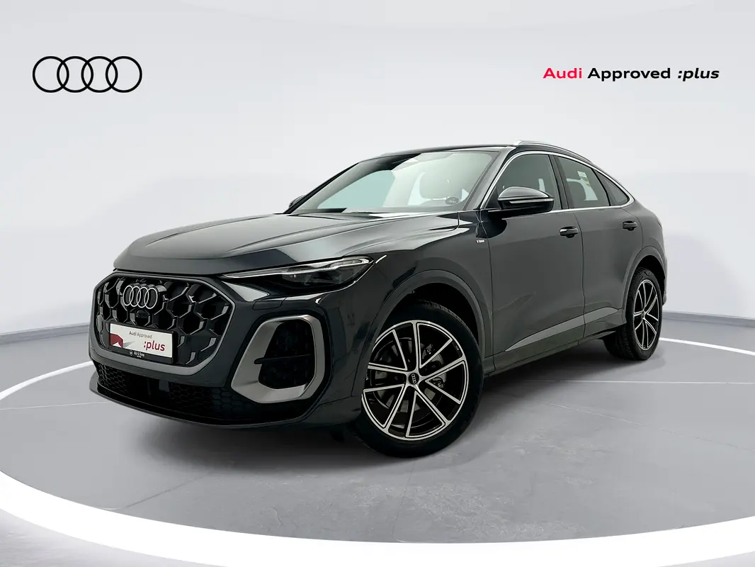 Audi Q5 2025 — photo 1 of 16