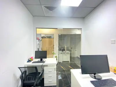 Brand new office | Free Amenities | near to Metro Station