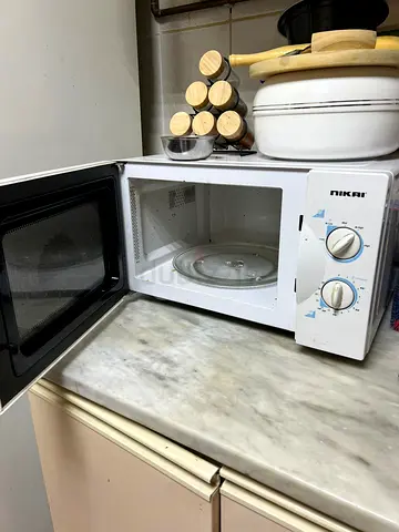 Microwave Oven