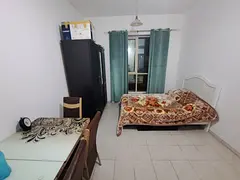 Sharing accomodation for couple OR Ladies