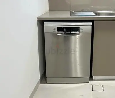 My stainless steel freestanding dishwasher - good working condition