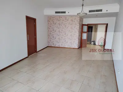 🏡 Spacious Apartment with Park Views and Closed Kitchen