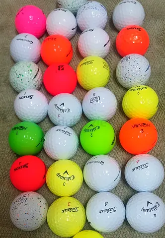 Random Mix Golf Balls – Clean  Good Condition