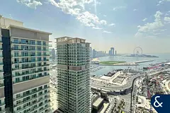 One Bed | private peach| Great Location