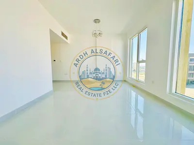 Brand new 2 bhk both master room both rooms in tha wardrobes 3 bath with private parking