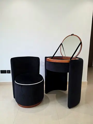Vanity and chair set