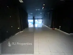 30 days free LUXURY shop very prime lecation business area ready to move only jest 145k