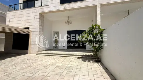 Spacious 5 BR plus Maid's| Private Garden | Ready
