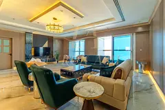 Penthouse | 4 Bed + Maids | En-Suite | Palm view