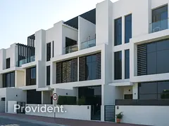 Community Expert | Multiple Options | Exclusive