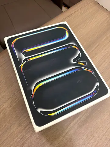 iPad Pro 13-inch (m4) Wi-Fi + Cellular / 256GB  /2