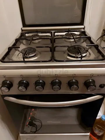My 4-burner freestanding gas cooker with oven - working condition