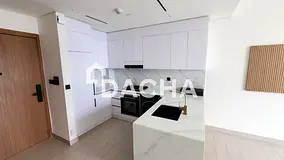 Ready To Move | Fitted Kitchen | Community View