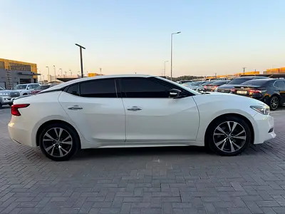 2017 Nissan MAXIMA 照片 6