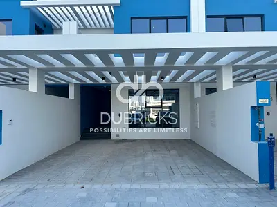 فيلا من 5 غرف نوم | سانتوريني داماك لاجونز | إطلالة على الطريق | مطبخ حديث