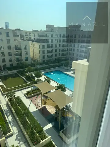 ستديو في جزيرة مريم مع بلكونة اطلالة رائعة
