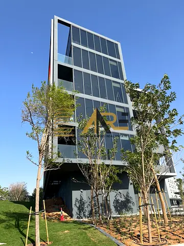 Premium 3BHK Corner Apartment with Big Balcony, gym ,pool and parking The Gate, Aljada